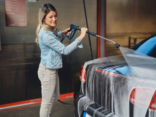 Best Sidewalk Pressure Washing  in Luther, OK